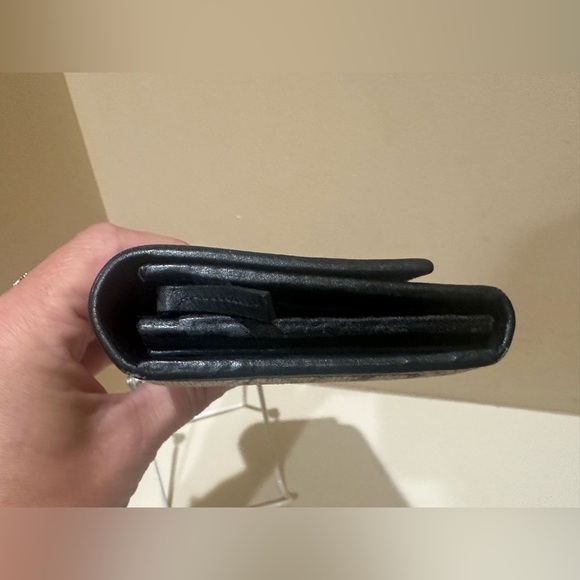 Gucci Marmont Floral Bow Navy Continental Wallet - Picture 3 of 13